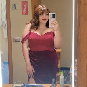 Red coctail formal dress